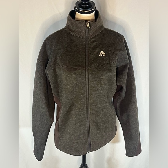 Nike ACG Jackets & Blazers - Nike ACG All Conditions Gear Women’s Vintage Fleece Jacket